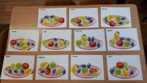 Utrwalamy nazwy owoców
 i ich kolory